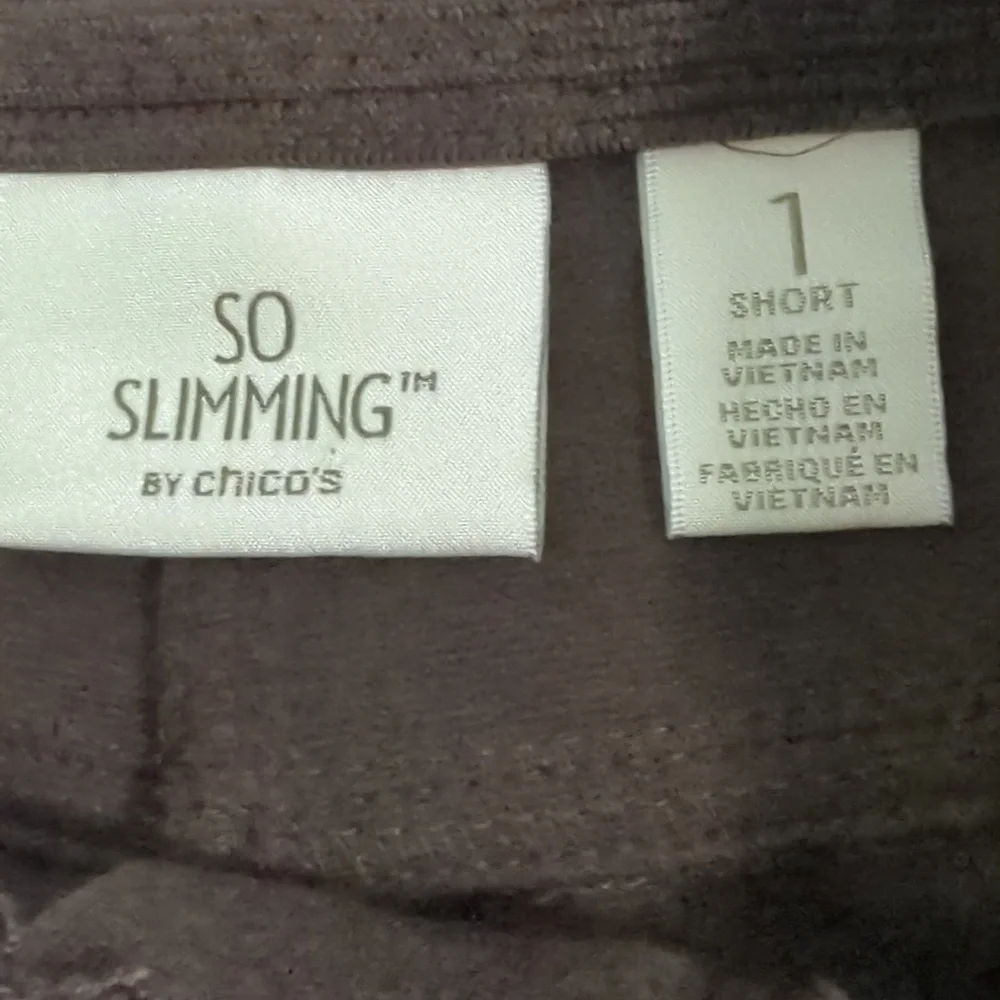 Chico's So Slimming Brown Getaway Slim Leg Pants Chicos 1 Short ~ Sz 8